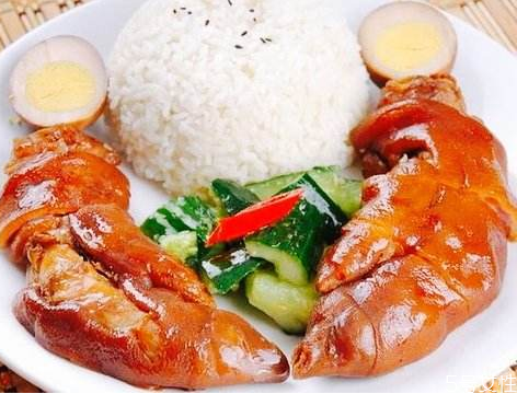 豬腳飯的做法 經(jīng)常吃豬腳飯會(huì)發(fā)胖嗎 豬腳飯的做法 經(jīng)常吃豬腳飯會(huì)發(fā)胖嗎