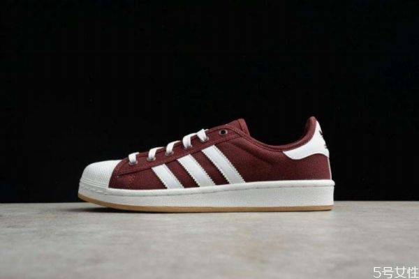 貝殼頭鞋墊一定是藍色的嗎 貝殼頭金標和普通標區(qū)別 貝殼頭鞋墊一定是藍色的嗎 貝殼頭金標和普通標區(qū)別