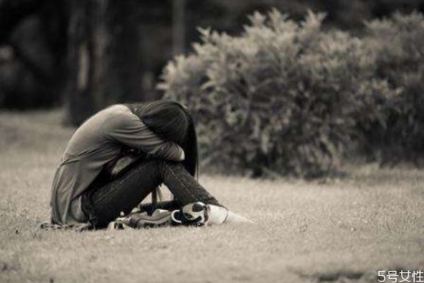 失戀是一種什么樣的感覺(jué) 為什么失戀對(duì)人的影響這么大