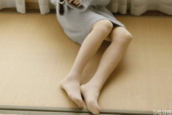 光腿神器襪子破了怎么修補 絲襪破洞如何補救 光腿神器襪子破了怎么修補 絲襪破洞如何補救