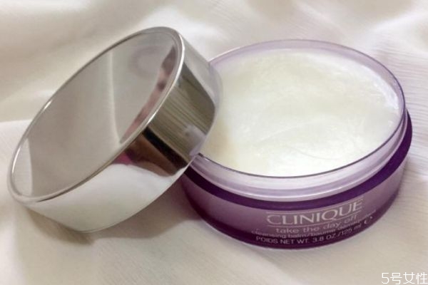 卸妝膏可以卸假睫毛嗎 卸妝膏能卸眼線(xiàn)嗎