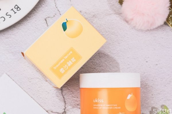 ukiss卸妝膏和芭妮蘭卸妝膏哪個(gè)好 怎樣選擇卸妝產(chǎn)品 ukiss卸妝膏和芭妮蘭卸妝膏哪個(gè)好 怎樣選擇卸妝產(chǎn)品