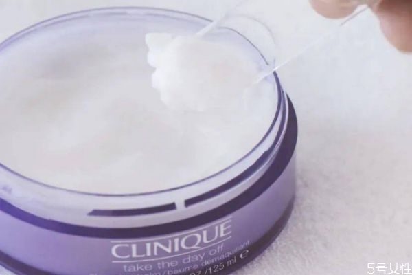 卸妝膏可以卸假睫毛嗎 卸妝膏能卸眼線(xiàn)嗎