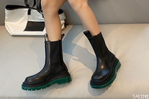 bv綠底靴子值得入手嗎 bv綠底靴子怎么辨別真假 bv綠底靴子值得入手嗎 bv綠底靴子怎么辨別真假