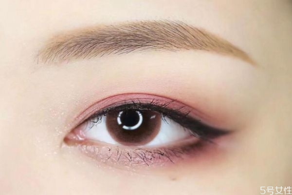 新手化妝怎么畫眼影 如何正確畫眼影 新手化妝怎么畫眼影 如何正確畫眼影