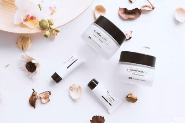 hfp洗面奶怎么樣 hfp洗面奶有酒精嗎 hfp洗面奶怎么樣 hfp洗面奶有酒精嗎