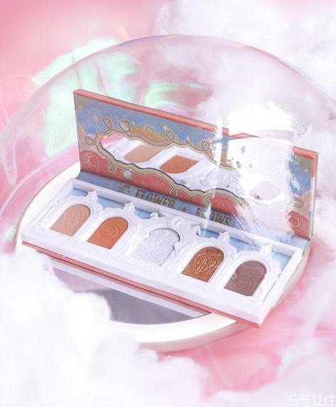 花知曉獨(dú)角獸眼影盤測(cè)評(píng) 獨(dú)角獸眼影盤好用嗎