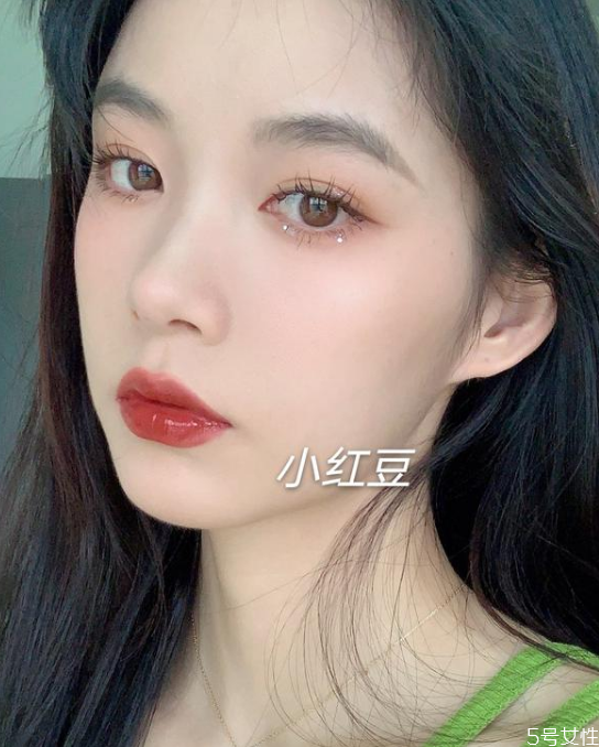 花知曉獨角獸唇釉測評 花知曉獨角獸唇釉廉價嗎 花知曉獨角獸唇釉測評 花知曉獨角獸唇釉廉價嗎