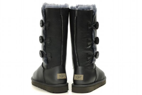 ugg怎么保存 黑色ugg怎么打理 ugg怎么保存 黑色ugg怎么打理