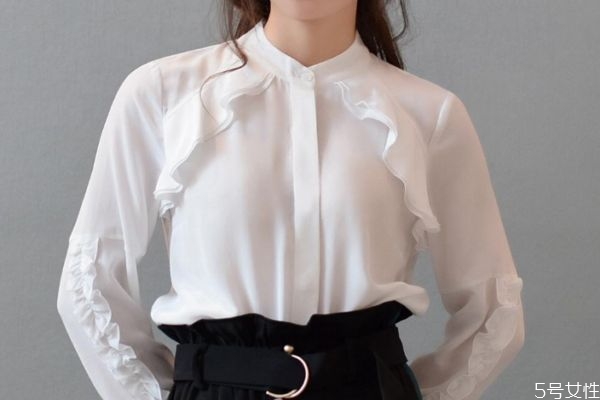 隔年衣服發(fā)黃會(huì)洗掉嗎 衣服放一年發(fā)黃了怎么洗 隔年衣服發(fā)黃會(huì)洗掉嗎 衣服放一年發(fā)黃了怎么洗