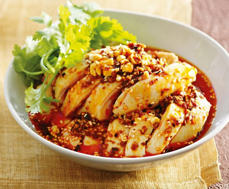 口水雞為什么那么黃 口水雞怎樣做才會(huì)發(fā)黃