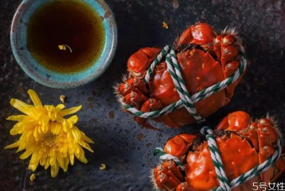 黃酒為什么不受歡迎 為什么喝黃酒的人很少 黃酒為什么不受歡迎 為什么喝黃酒的人很少