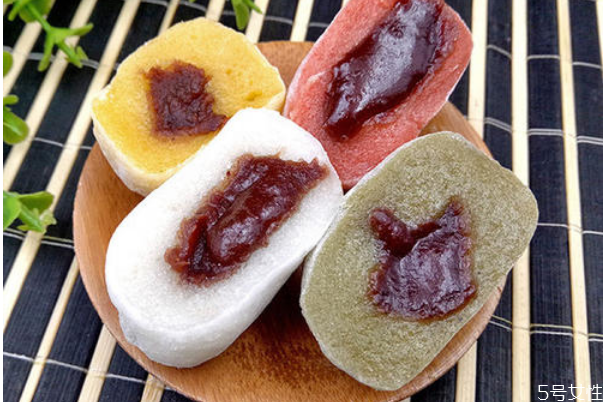 糯米糍?zèng)隽瞬挥驳呐浞?糯米糍怎樣做過(guò)夜還軟