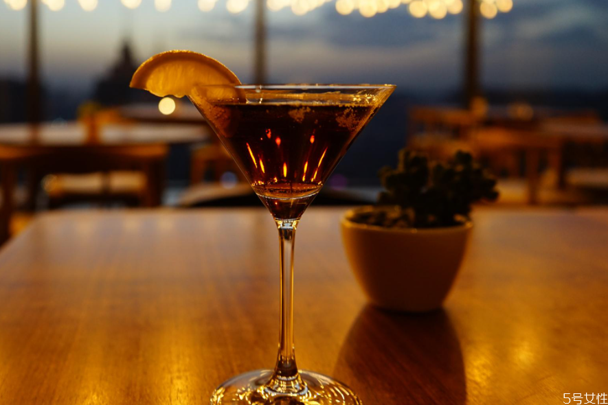 長(zhǎng)島冰茶好喝嗎 長(zhǎng)島冰茶什么口感