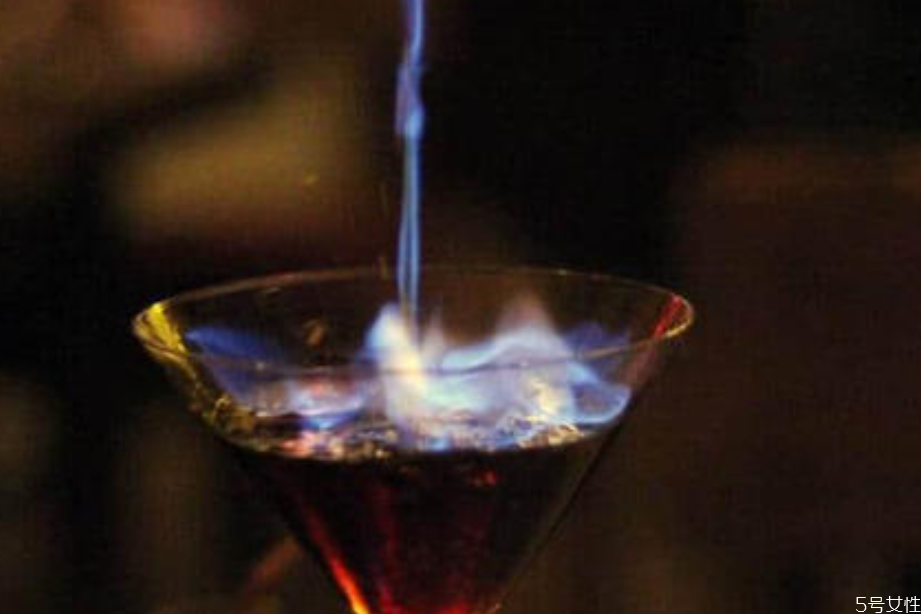 今夜不回家多少度 今夜不回家一杯會醉嗎 今夜不回家多少度 今夜不回家一杯會醉嗎