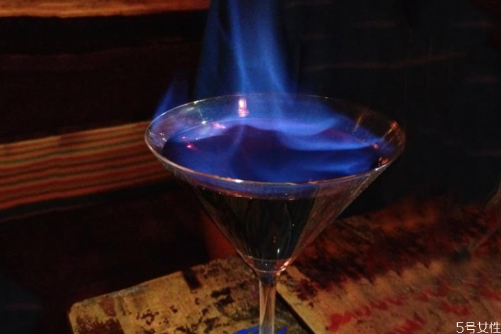 今夜不回家多少度 今夜不回家一杯會醉嗎 今夜不回家多少度 今夜不回家一杯會醉嗎