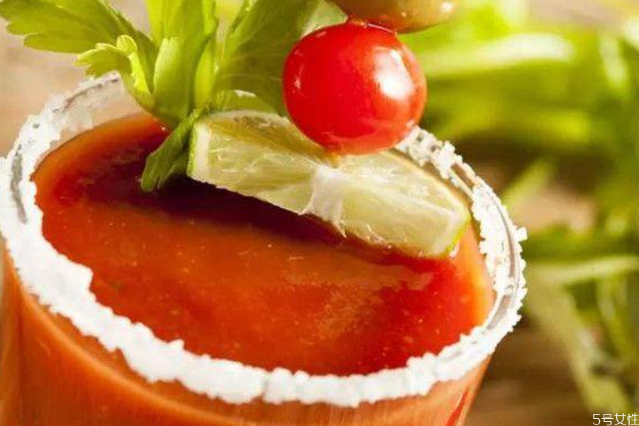 血腥瑪麗為什么叫血腥瑪麗 血腥瑪麗雞尾酒的傳說 血腥瑪麗為什么叫血腥瑪麗 血腥瑪麗雞尾酒的傳說