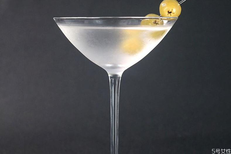 瑪格麗特鹽邊怎么喝 鹽邊雞尾酒咋喝 瑪格麗特鹽邊怎么喝 鹽邊雞尾酒咋喝