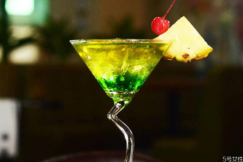 瑪格麗特鹽邊怎么喝 鹽邊雞尾酒咋喝 瑪格麗特鹽邊怎么喝 鹽邊雞尾酒咋喝