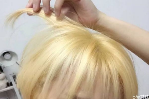 漂發(fā)可以濕發(fā)嗎 漂發(fā)可以直接染嗎