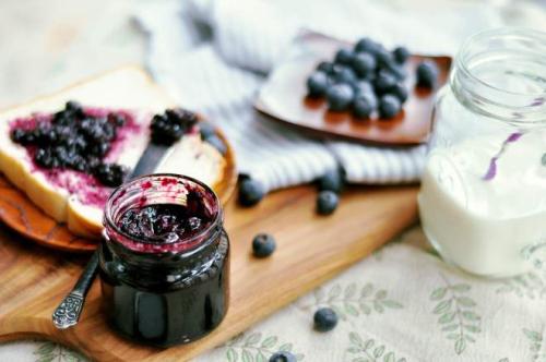 藍(lán)莓醬的功效和作用 藍(lán)莓醬的營養(yǎng)價值