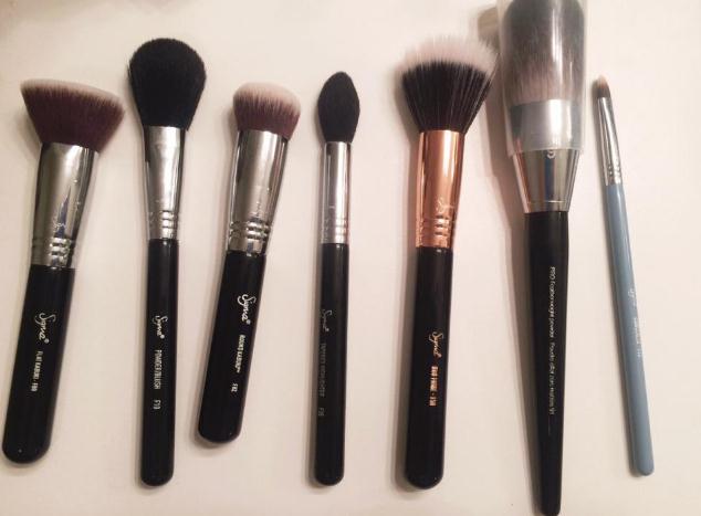 化妝刷材質(zhì)哪種好 化妝刷什么材質(zhì)的毛最好 化妝刷材質(zhì)哪種好 化妝刷什么材質(zhì)的毛最好