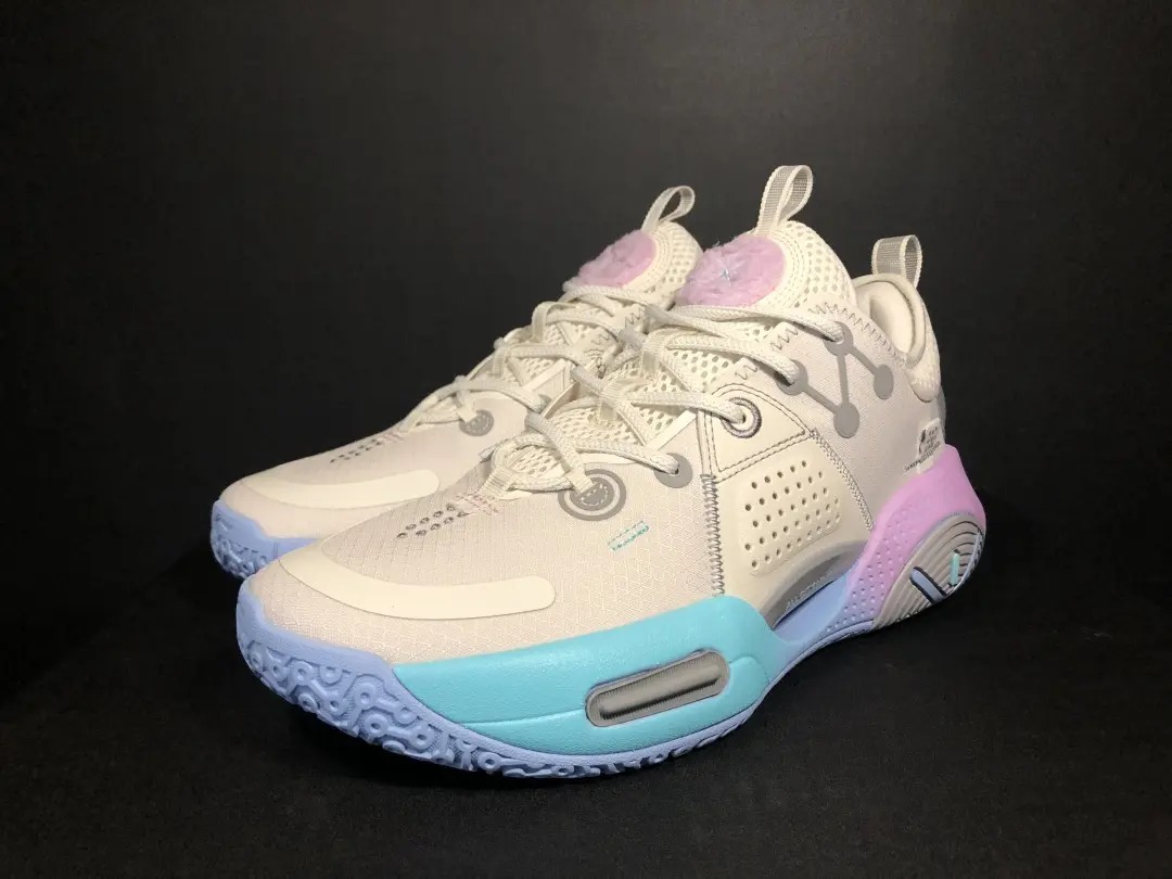 李寧籃球鞋全城9棉花糖測(cè)評(píng) 李寧全城9棉花糖大概多少錢 李寧籃球鞋全城9棉花糖測(cè)評(píng) 李寧全城9棉花糖大概多少錢