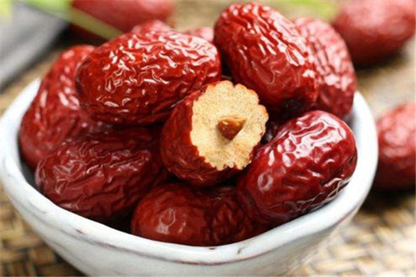 紅棗孕婦可以吃嗎 紅棗孕婦一天吃幾個(gè) 紅棗孕婦可以吃嗎 紅棗孕婦一天吃幾個(gè)