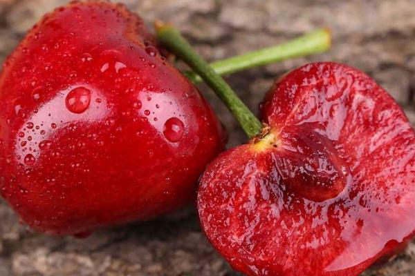 櫻桃的保存方法 櫻桃可以放在冰箱里面冷藏嗎 櫻桃的保存方法 櫻桃可以放在冰箱里面冷藏嗎