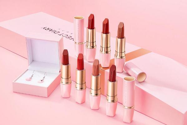 完美日記小細(xì)跟孕婦可以用嗎 完美日記小細(xì)跟介紹