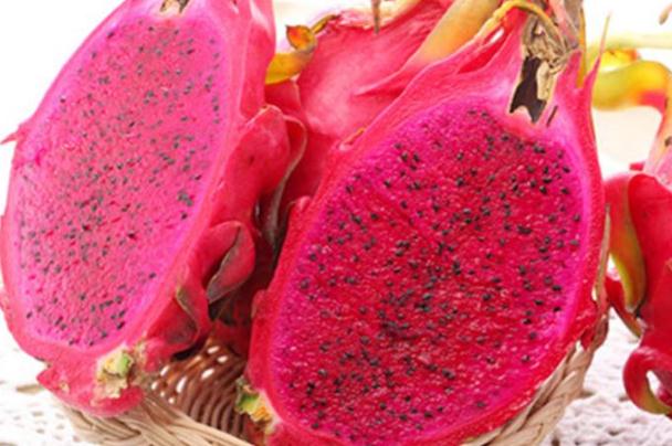 火龍果可以晚上吃嗎 晚上吃火龍果好嗎