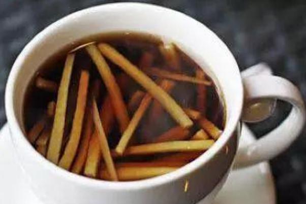 姜絲可樂(lè)煮多長(zhǎng)時(shí)間 可樂(lè)煮生姜煮要加水嗎