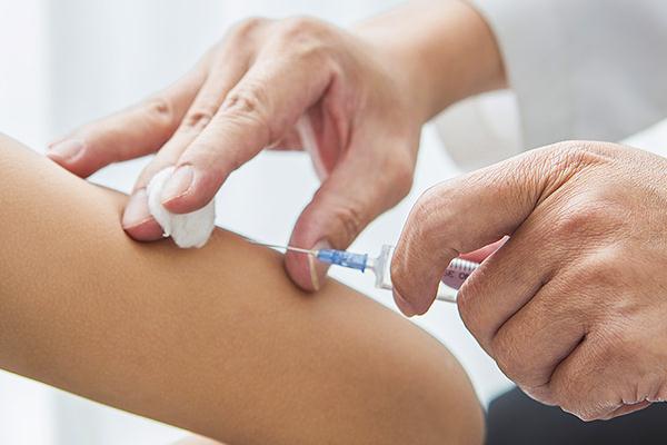 打流感疫苗需要注意什么事項(xiàng) 打流感疫苗有什么副作用嗎 打流感疫苗需要注意什么事項(xiàng) 打流感疫苗有什么副作用嗎