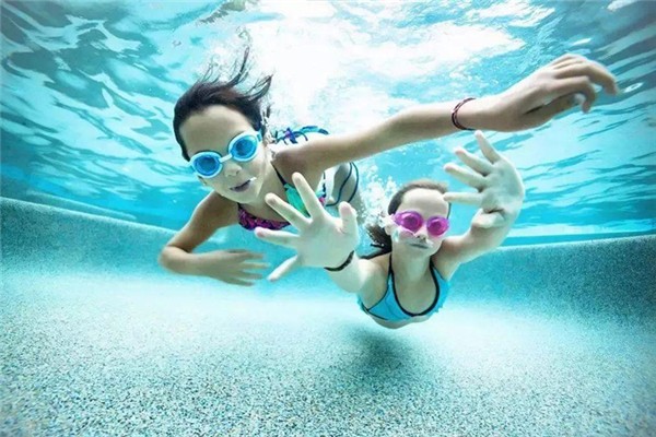 寶寶怕水洗澡怎么辦 寶寶怕水什么原因 寶寶怕水洗澡怎么辦 寶寶怕水什么原因