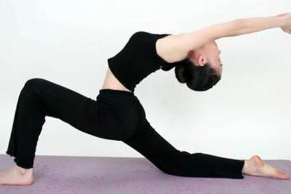 瘦肚子要做有氧還是無氧 腹部減肥為什么先無氧后有氧更好 瘦肚子要做有氧還是無氧 腹部減肥為什么先無氧后有氧更好