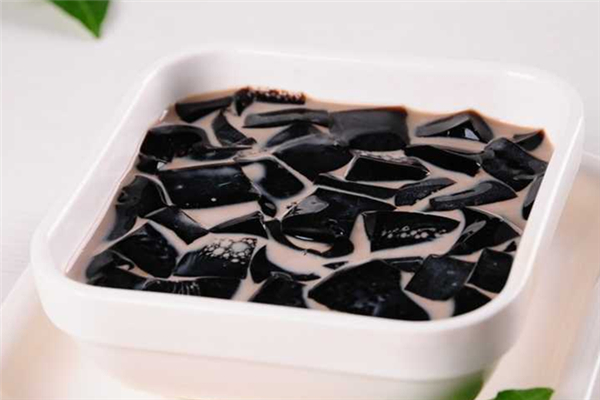 龜苓膏空腹可以吃嗎 龜苓膏的禁忌 龜苓膏空腹可以吃嗎 龜苓膏的禁忌