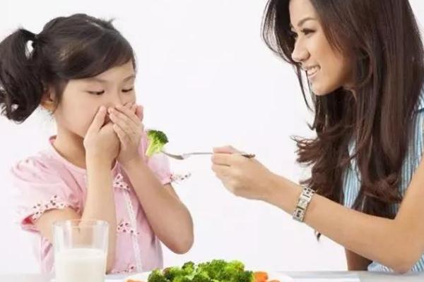 孩子挑食不長個怎么辦 孩子挑食特別嚴重怎么辦
