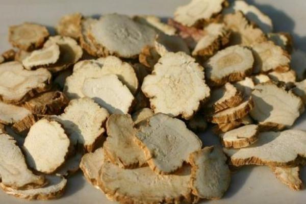 當(dāng)歸對子宮有什么好處 當(dāng)歸要煮多久才有效 當(dāng)歸對子宮有什么好處 當(dāng)歸要煮多久才有效