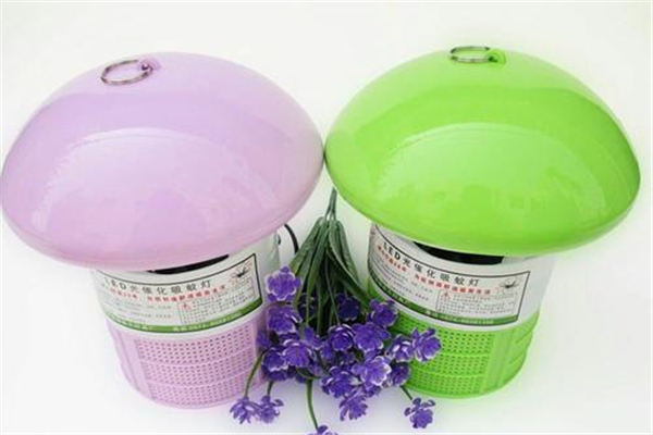 滅蚊燈和蚊香液哪個(gè)好 滅蚊燈和蚊香液哪個(gè)安全