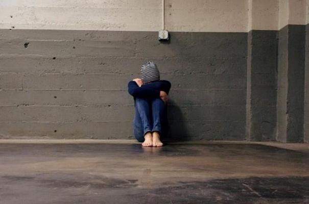 抑郁癥的早期征兆是什么 抑郁癥的治療方法都有哪些 抑郁癥的早期征兆是什么 抑郁癥的治療方法都有哪些