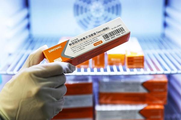 新冠疫苗的成分主要是什么 新冠疫苗的第一針和第二針有什么區(qū)別 新冠疫苗的成分主要是什么 新冠疫苗的第一針和第二針有什么區(qū)別