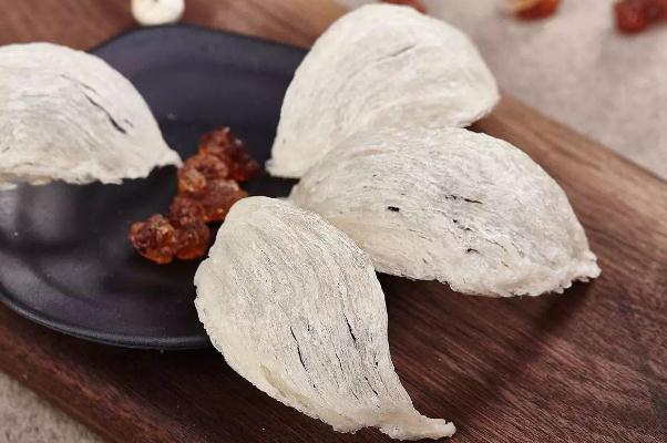 燕窩有什么營(yíng)養(yǎng)價(jià)值 燕窩有那么高的營(yíng)養(yǎng)價(jià)值嗎