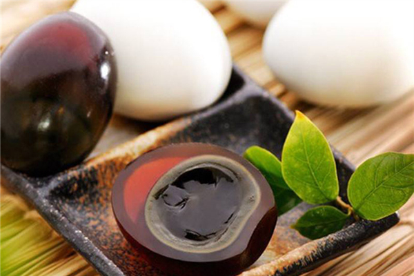皮蛋含有鉛嗎 皮蛋對(duì)人體有沒有害