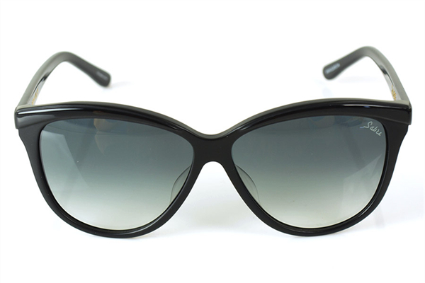 太陽鏡偏光和不偏光的區(qū)別 太陽鏡偏光和不偏光哪個(gè)好 太陽鏡偏光和不偏光的區(qū)別 太陽鏡偏光和不偏光哪個(gè)好