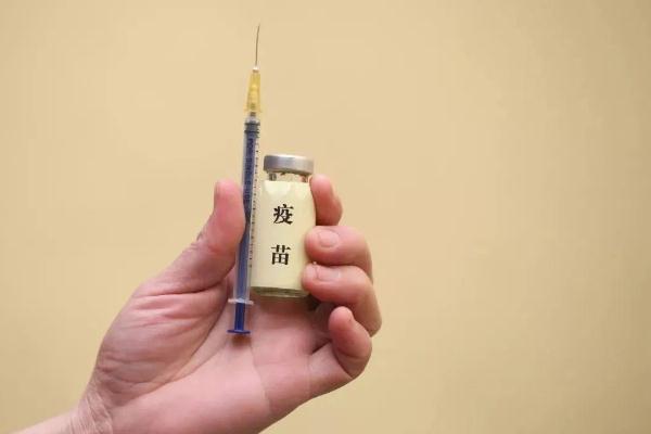 第二針新冠疫苗打完多久產(chǎn)生抗體 第二針新冠疫苗打完有什么反應(yīng) 第二針新冠疫苗打完多久產(chǎn)生抗體 第二針新冠疫苗打完有什么反應(yīng)