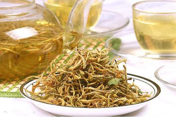 金銀花有什么藥用價值 金銀花有毛絨的好還是沒有毛絨的好 金銀花有什么藥用價值 金銀花有毛絨的好還是沒有毛絨的好