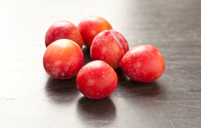 李子增肥還是減肥 痛風(fēng)能吃李子嗎 李子增肥還是減肥 痛風(fēng)能吃李子嗎