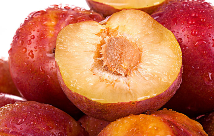 李子能多吃嗎對(duì)身體好嗎 李子能空腹吃嗎