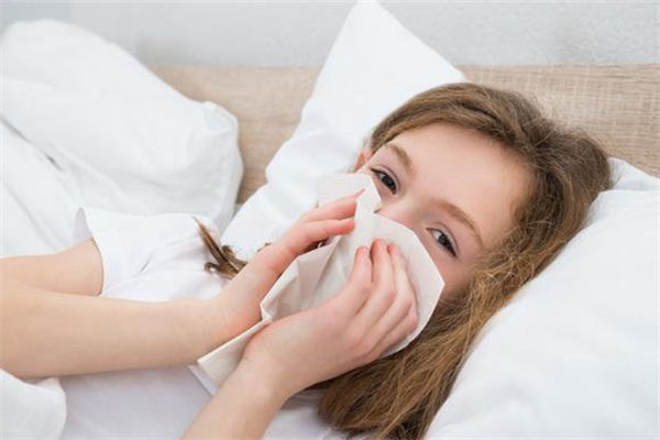 過敏性鼻炎喝中藥能調(diào)理過來(lái)嗎 過敏性鼻炎喝中藥有用嗎