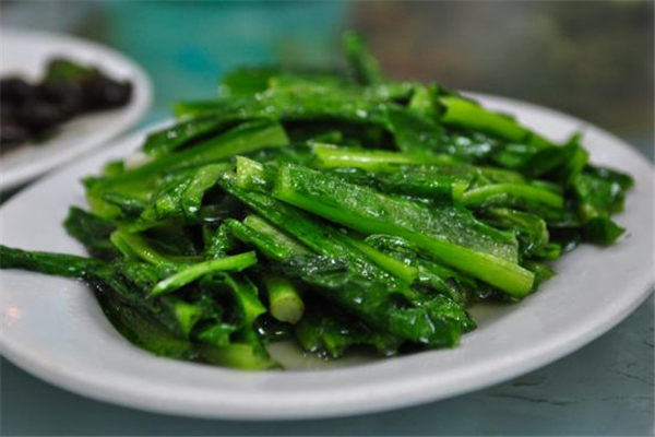 油麥菜的功效和作用 油麥菜可以減肥吃嗎 油麥菜的功效和作用 油麥菜可以減肥吃嗎